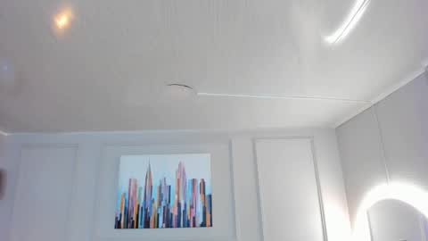 Maddy  online show from October 2, 2025, 6:59 pm