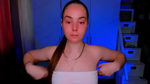 maddy_gate online show from May 3, 2026, 10:54 am