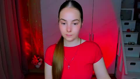 maddy_gate online show from May 18, 2026, 9:04 am