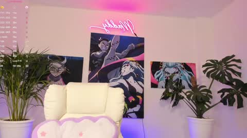 maddy_uwu online show from December 3, 2024, 8:05 am