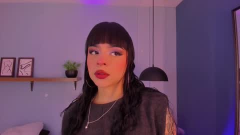 Snapshot of maddy_walker chatting on November 7, 2025, 11:54 am Maddy online show from November 7, 2025, 11:54 am