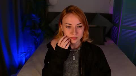 maddygarcia online show from October 12, 2025, 9:58 pm