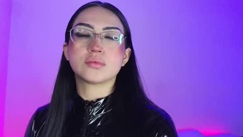   Please followme and rate me your thumbs up online show from September 9, 2025, 10:31 pm