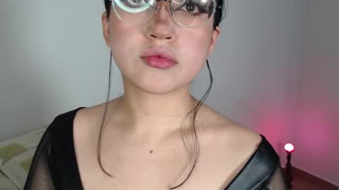   Please followme and rate me your thumbs up online show from January 13, 2026, 9:42 pm