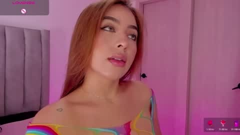 Lina  online show from June 28, 2026, 10:38 pm