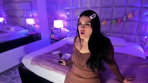 Maddy online show from April 16, 2026, 11:33 am