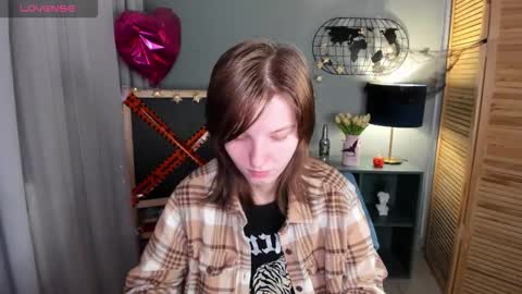 madelaines online show from October 21, 2025, 9:10 am