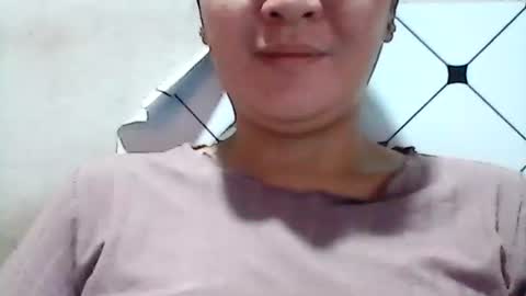 madeline263 online show from October 20, 2025, 10:43 pm