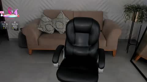 Madeline online show from March 6, 2026, 7:05 am