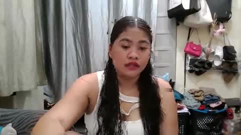Snapshot of madelline2001 chatting on June 4, 2026, 1:06 pm madelline2001 online show from June 4, 2026, 1:06 pm