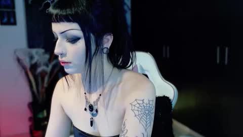 madison_jacksonn online show from November 13, 2025, 10:08 pm