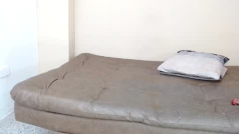 Snapshot of madison_mooney chatting on December 24, 2024, 4:40 pm Madison online show from December 24, 2024, 4:40 pm