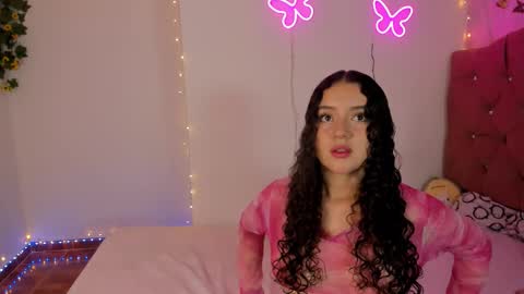 Snapshot of madison_pettis1 chatting on September 24, 2025, 3:32 am Madison online show from September 24, 2025, 3:32 am