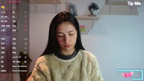 Madison Cambel online show from December 5, 2024, 12:55 pm