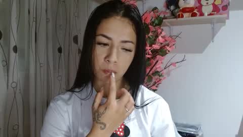 Madison Cambel online show from October 4, 2025, 3:04 am