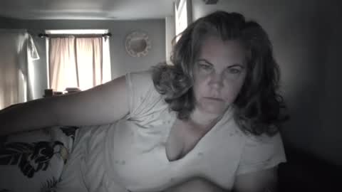 Snapshot of madisonfelicia chatting on July 15, 2026, 3:50 pm Madison online show from July 15, 2026, 3:50 pm