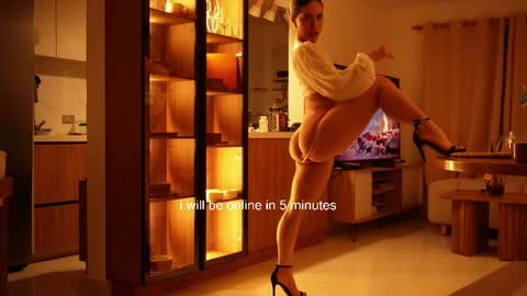 madisonlara online show from June 5, 2026, 7:30 pm