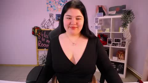 madisonmongomery online show from January 17, 2025, 10:22 am