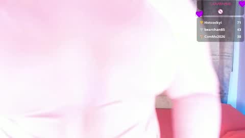 Snapshot of madissonlee__ chatting on May 5, 2026, 10:40 pm madissonlee__ online show from May 5, 2026, 10:40 pm