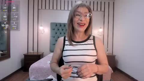 Snapshot of madissonlow chatting on July 11, 2026, 11:24 am Miss Madisson online show from July 11, 2026, 11:24 am