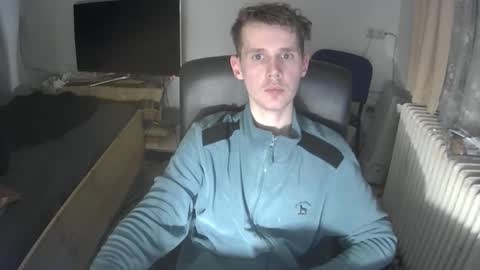 madnessss1215 online show from February 27, 2026, 9:26 pm