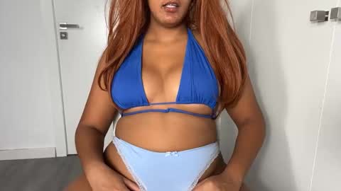 Snapshot of madsnextdoor chatting on October 1, 2025, 8:26 pm Maddie online show from October 1, 2025, 8:26 pm