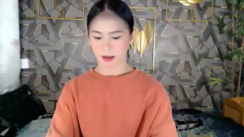 madys_core online show from December 15, 2025, 3:05 pm