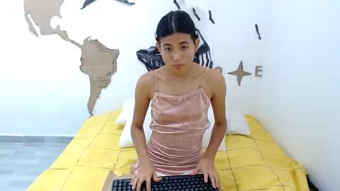 Snapshot of madysonandsteven chatting on October 15, 2025, 9:48 pm MadysonAndSteven online show from October 15, 2025, 9:48 pm