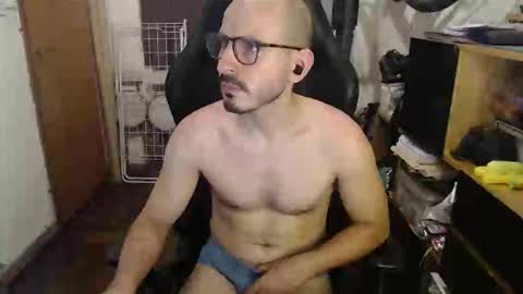 Snapshot of madziula chatting on January 6, 2026, 6:06 am Peter online show from January 6, 2026, 6:06 am