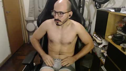 Peter online show from April 26, 2026, 6:44 am