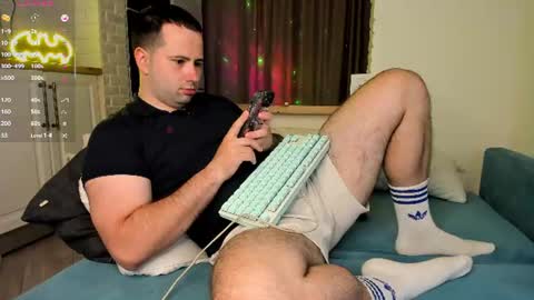 Snapshot of madzuru chatting on June 21, 2026, 8:55 pm Gregory online show from June 21, 2026, 8:55 pm