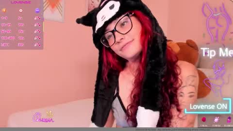 Mae Lyra online show from February 26, 2026, 9:47 pm