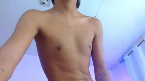 Maik online show from April 15, 2026, 9:26 pm