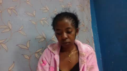 Snapshot of maella007 chatting on June 2, 2026, 4:47 am maella007 online show from June 2, 2026, 4:47 am