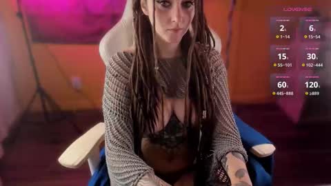 Maevee online show from October 29, 2025, 9:11 am