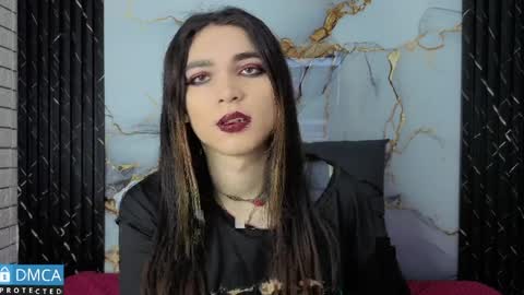 maevekuro online show from April 10, 2026, 3:23 am