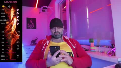 Magabear online show from March 26, 2026, 3:23 am