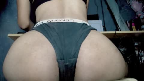 Snapshot of maganda_si_me chatting on August 2, 2026, 7:40 am maganda_si_me online show from August 2, 2026, 7:40 am