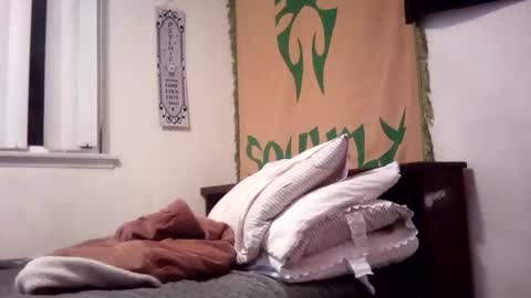 Snapshot of magdalena_805 chatting on February 8, 2025, 1:01 pm magdalena_805 online show from February 8, 2025, 1:01 pm