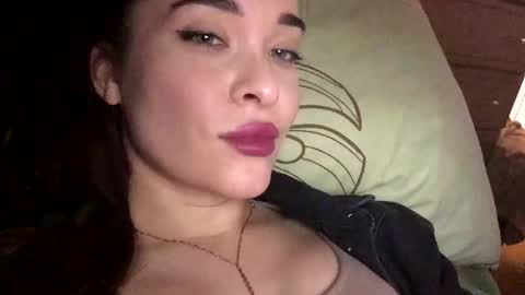 magggg658318 online show from October 21, 2025, 1:45 pm