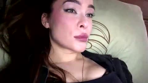 magggg658318 online show from February 14, 2026, 11:51 am