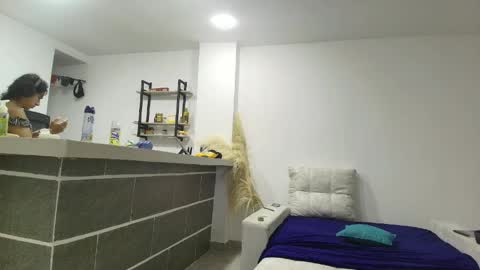 maggie_fit online show from April 8, 2026, 3:12 pm