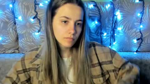 Maggie online show from April 12, 2026, 4:06 am