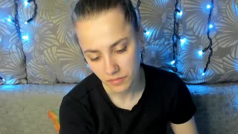 Maggie online show from April 14, 2026, 4:51 am