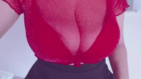 Maggie   online show from February 26, 2025, 8:59 am