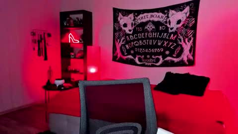 Magic Allie online show from March 2, 2026, 6:48 pm