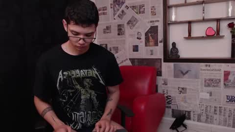 Snapshot of magic_boy01 chatting on March 10, 2025, 10:55 pm Damian Rivers online show from March 10, 2025, 10:55 pm