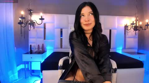 Magic isis  online show from April 15, 2026, 6:42 am