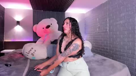 magic_ivone online show from February 18, 2026, 11:50 am