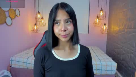 Oliviah online show from June 23, 2026, 10:08 pm
